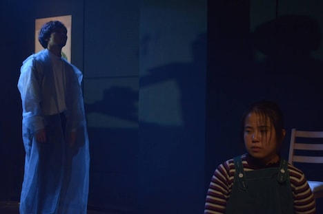 青年団若手自主企画 vol.79 ハチス企画「まさに世界の終わり」より。