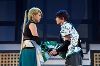 「2.5次元ダンスライブ『ALIVESTAGE』 Episode2『月花神楽～青と緑の物語～』」より。