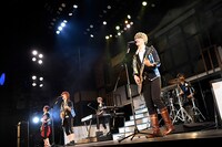 「2.5次元ダンスライブ『ALIVESTAGE』 Episode2『月花神楽～青と緑の物語～』」より。