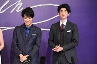 左から井上芳雄、古川雄大。