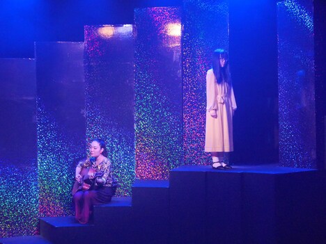 はぶ談戯 vol.21 20周年公演「にじゅう～昭和歌謡短編集 其の三～」より。（撮影：市原直人）