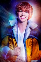 佐藤信長扮するロメオ・アルファ。