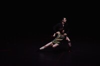 Noroc「愛とか知らない」より。（撮影：金子愛帆）