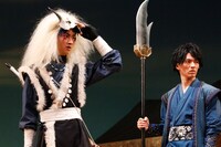 舞台「暁のヨナ～烽火の祈り編～」より。