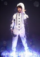 鎌苅健太のイメージビジュアル。