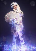 鈴木勝吾のイメージビジュアル。