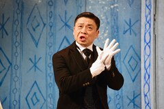 鎌塚氏 舞い散る が明日開幕 三宅弘城 真冬の サウナ演劇 です 公演 会見レポート ステージナタリー