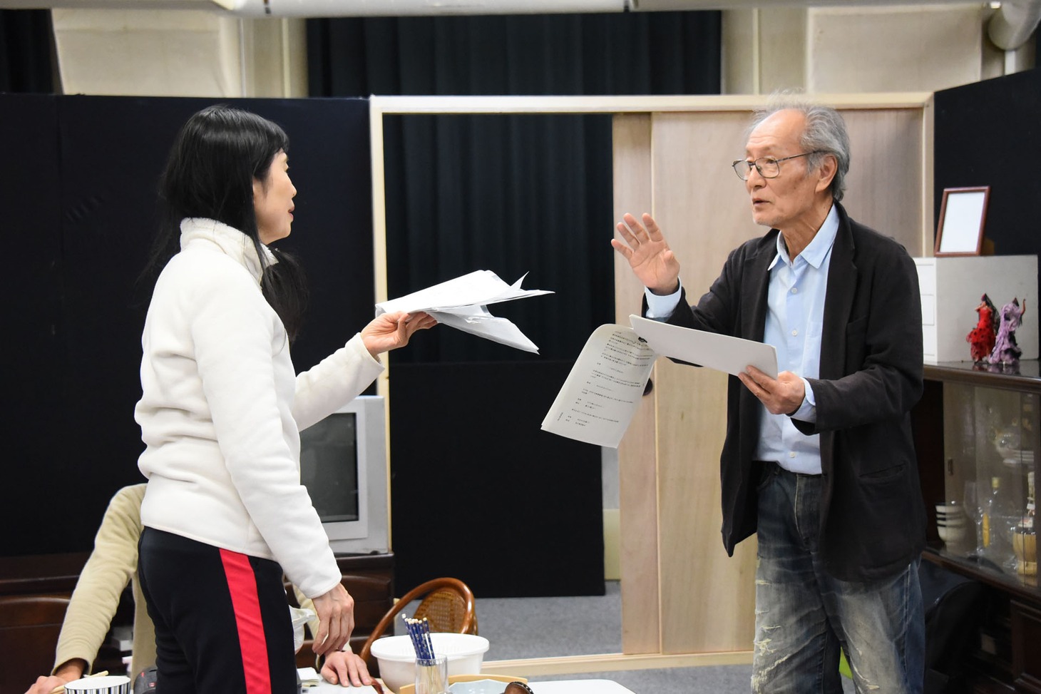 穂の国とよはし芸術劇場PLATプロデュース「荒れ野」稽古場より。