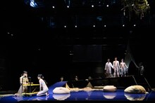 鳥公園 #15「終わりにする、一人と一人が丘」より。