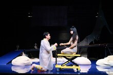 鳥公園 #15「終わりにする、一人と一人が丘」より。