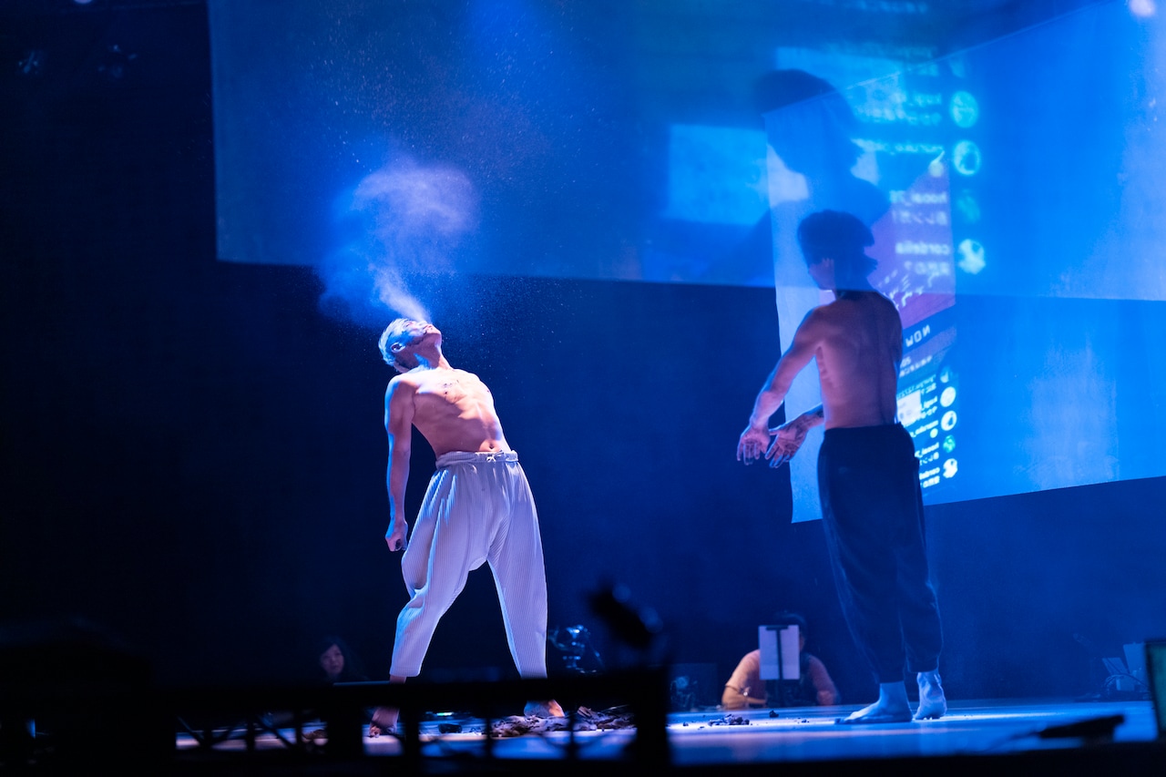 きゅうかくうしお「素晴らしい偶然をちらして」開幕、「必ず記憶に残る瞬間を」