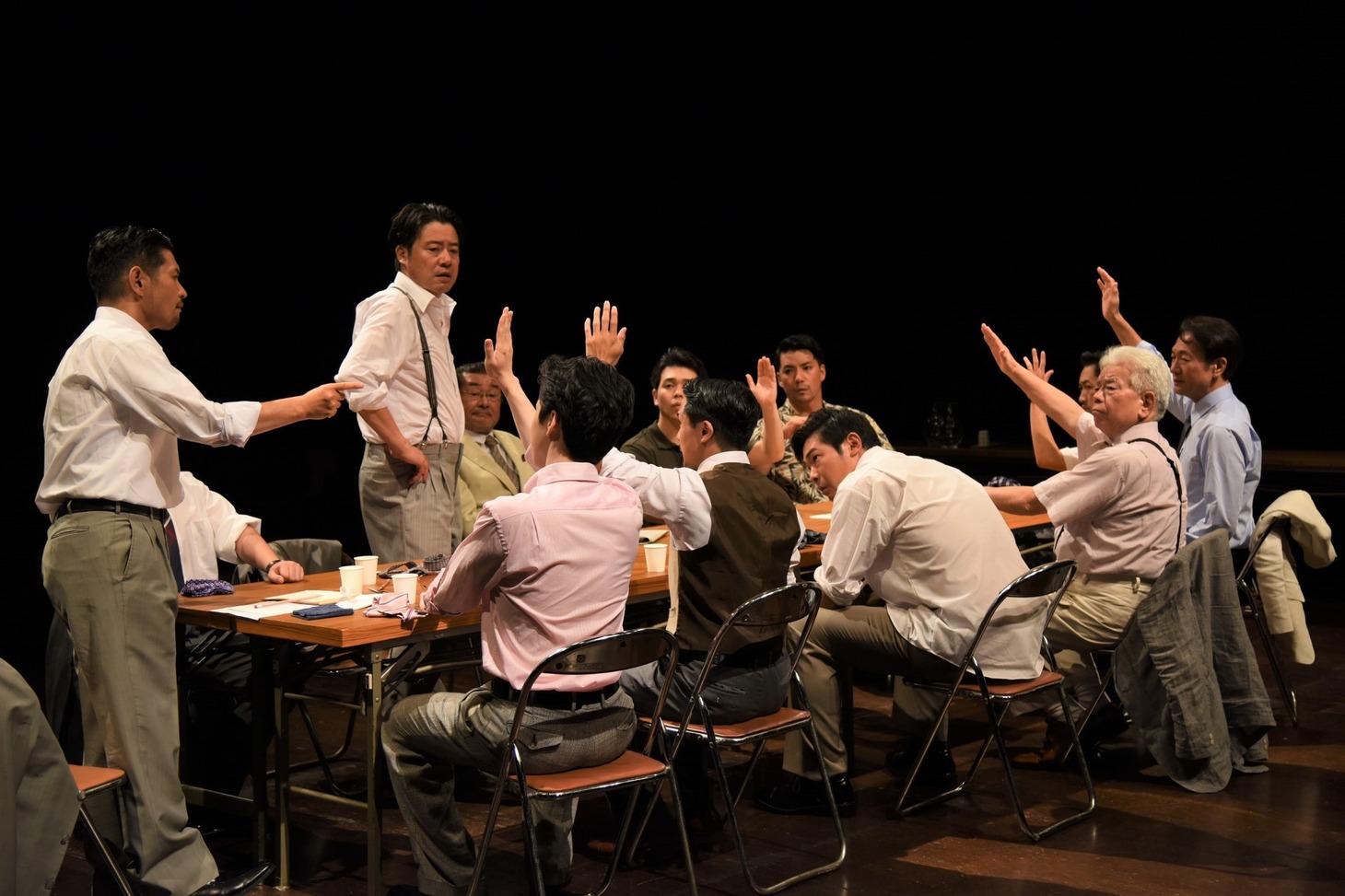SENDAI座☆プロジェクト「十二人の怒れる男」過去公演より。（撮影：宮内勝）