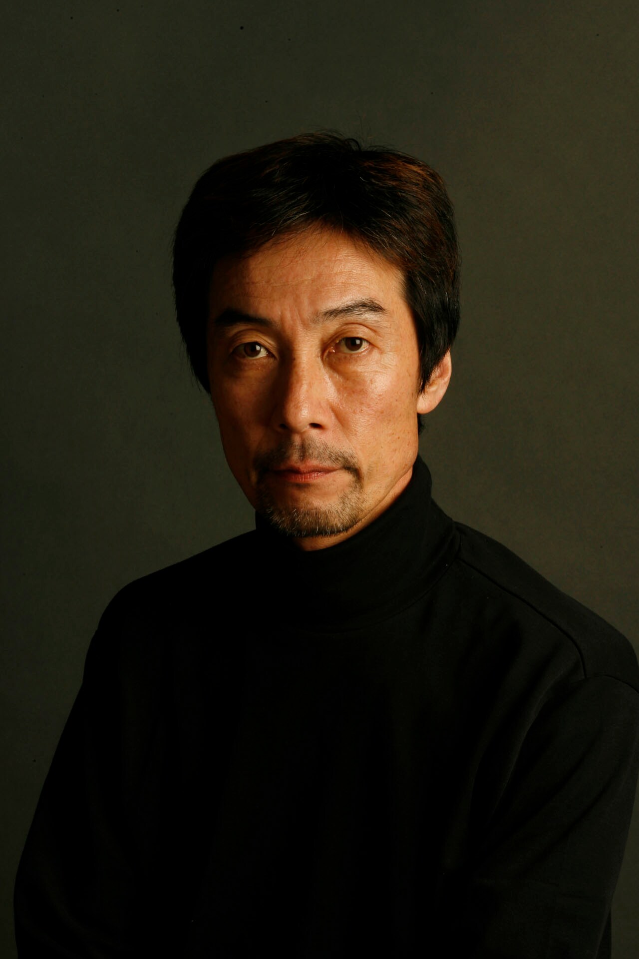 無名塾が“シェイクスピアの言葉を泳ぐ”稽古場公演、構成・演出は山崎