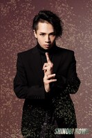 渡邊太喜の扮装ビジュアル。