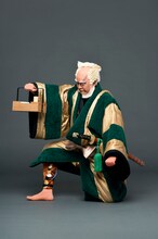 「神霊矢口渡」より、尾上松緑扮する渡し守頓兵衛。