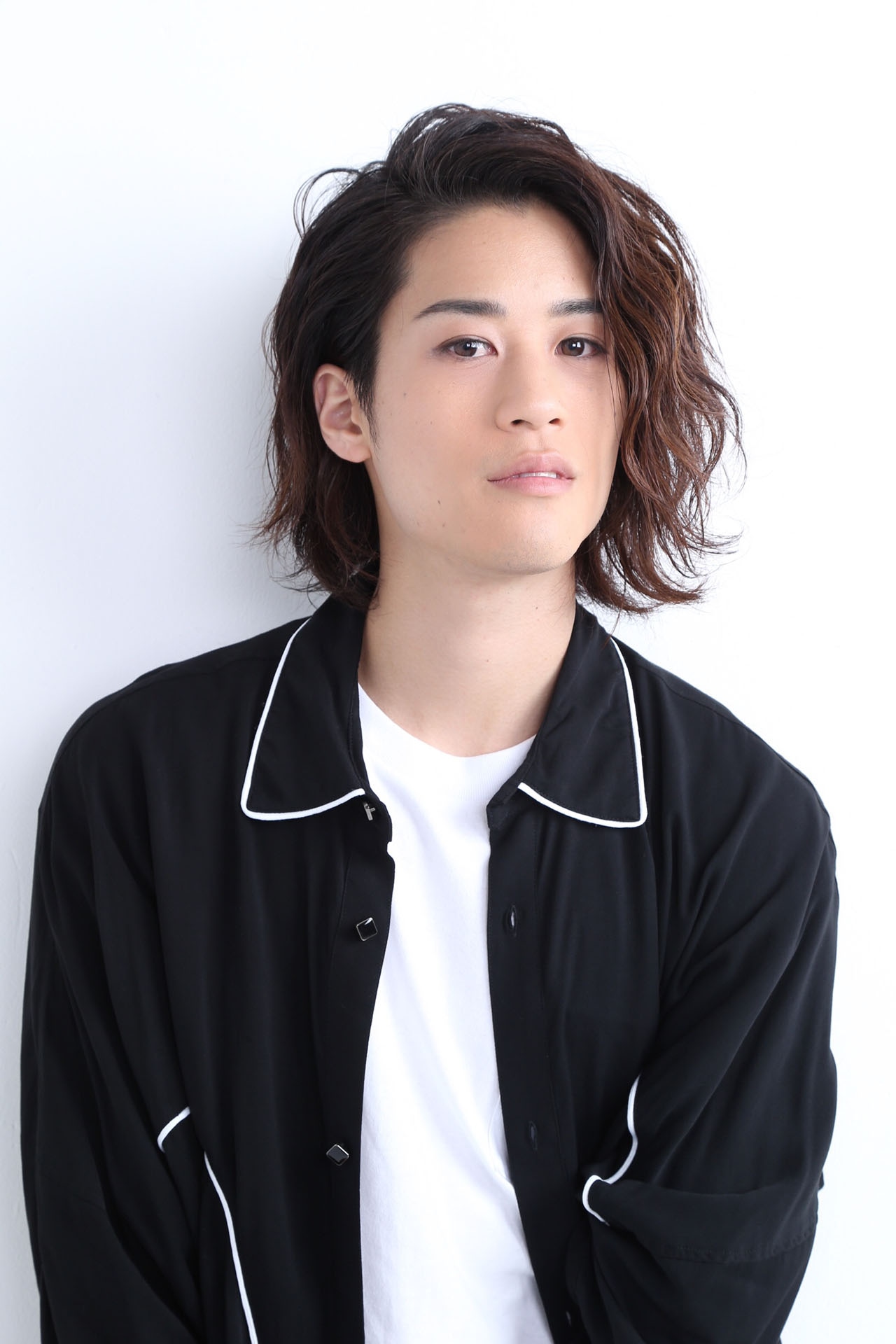 石田隼