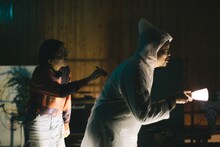 バストリオ #10「ストレンジャーたち／野性の日々」より。（Photo by comuramai）