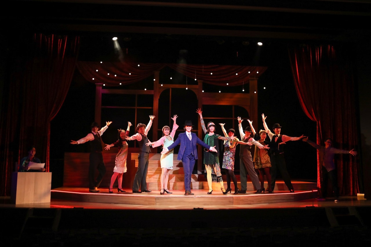 復活公演の幕は上がるか？緒月遠麻・上遠野太洸ら出演「終わらない世界」開幕