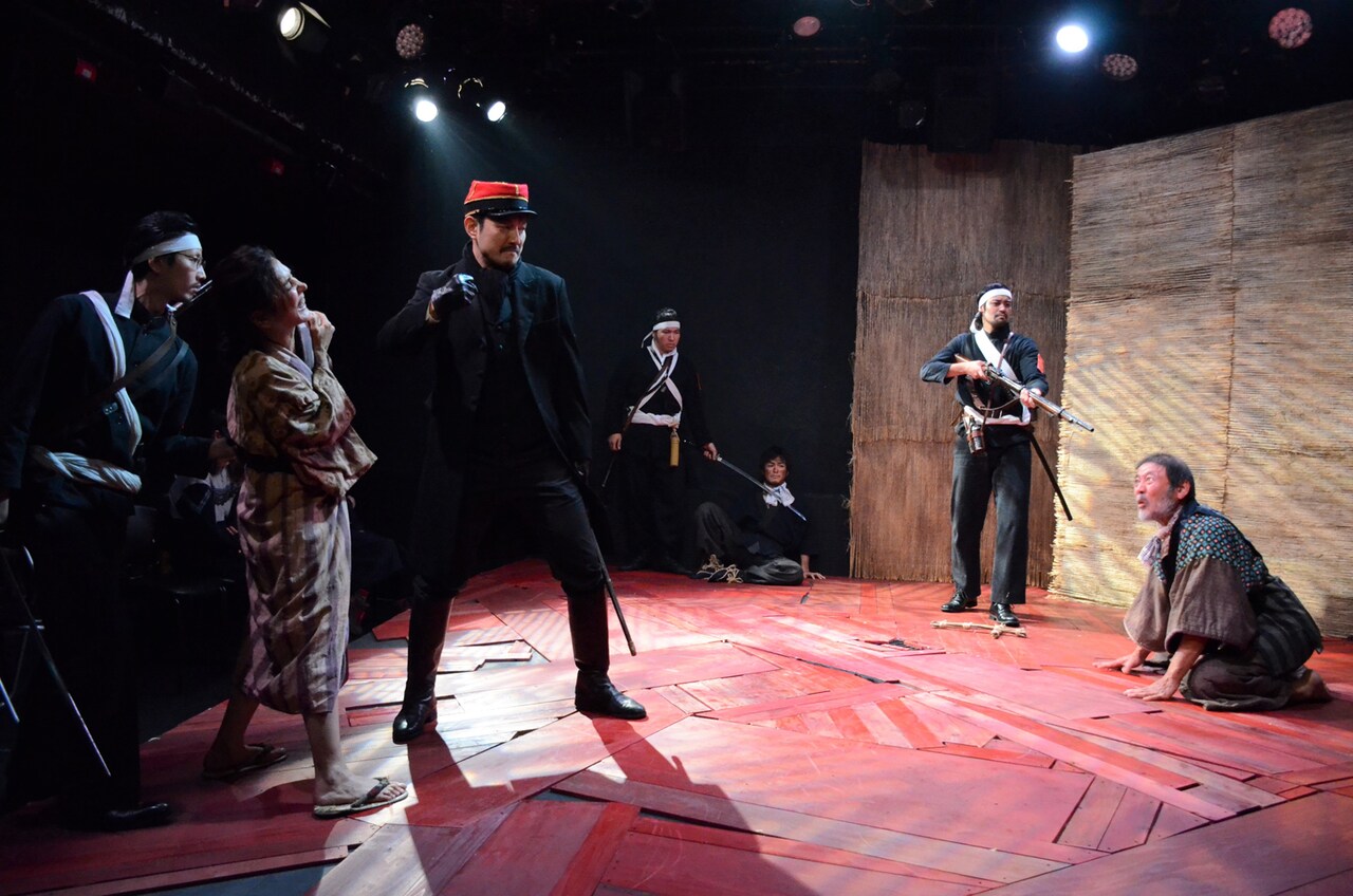 「五稜郭残党伝」開幕、シライケイタ「ハードな温泉ドラゴンが帰ってきますよ」