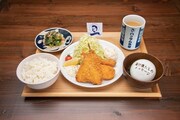「ハンサム食堂」メのメニューより「ハンサム食堂 スペシャル定食」。