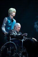 音楽劇「ロード・エルメロイII世の事件簿 -case.剥離城アドラ-」より。