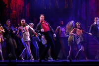 ミュージカル「サタデー・ナイト・フィーバー」より。（撮影：ヒダキトモコ）