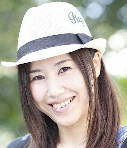 井上カオリ