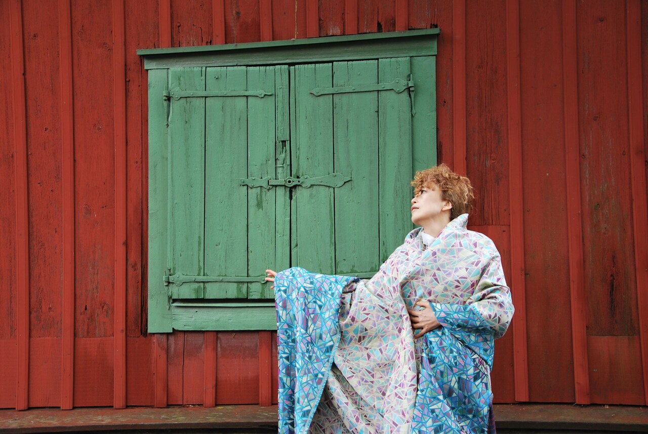 長田育恵×広崎うらん「ひなたと月の姫」ダンスと人形劇で紡ぐ“かぐや姫”