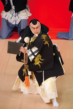 市川海老蔵 襲名前最後の 勧進帳 に中村児太郎 市川右團次ら ステージナタリー 市川海老蔵 襲名前最後の 勧進帳 に中村児太郎 市川右團次ら ステージナタリー