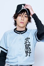 神永圭佑扮する榛名元希。