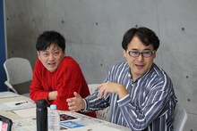 左から桑原秀一、佐川大輔。