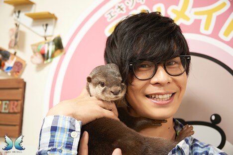 鯨井康介のビジュアル。