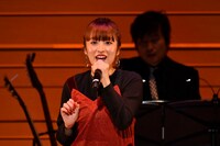 「I Love Musical」X'mas Versionより、梅田彩佳。