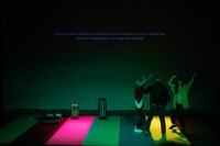 岡崎藝術座「+51 アビアシオン, サンボルハ」より。（Photo by Carlos Alvar）（c)The Japan Foundation