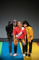 岡崎藝術座「+51 アビアシオン, サンボルハ」より。（Photo by Carlos Alvar）（c)The Japan Foundation