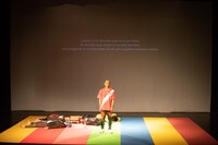 岡崎藝術座「+51 アビアシオン, サンボルハ」より。（Photo by Carlos Alvar）（c)The Japan Foundation