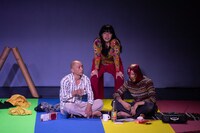 岡崎藝術座「+51 アビアシオン, サンボルハ」より。（Photo by Carlos Alvar）（c)The Japan Foundation