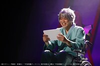 「舞台『宇宙戦艦ティラミスII』～蟹・自分でむけますか～」より。