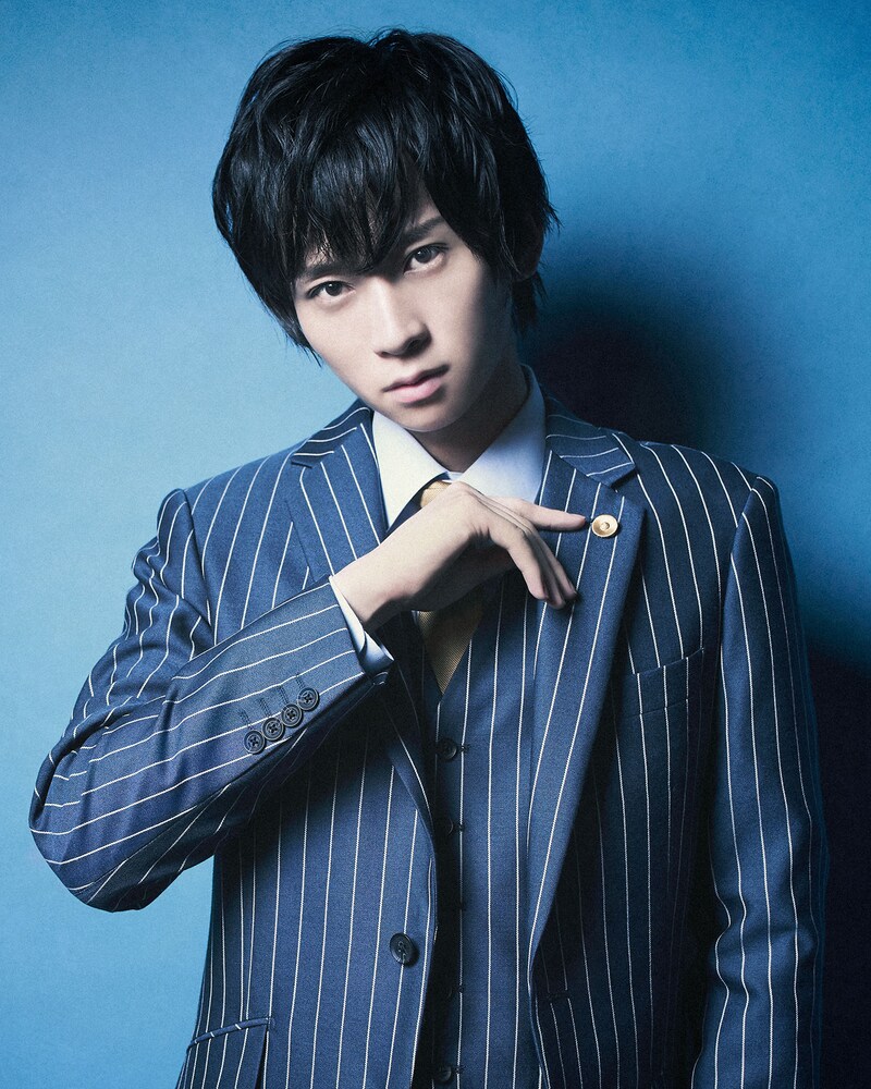 荒牧慶彦扮する霧島連次郎。