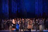 新国立劇場「ラ・ボエーム」より。（撮影：寺司正彦）