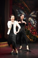 「Tabloid Revue『rumor～オルレアンの噂～』」より。（撮影：岩田えり）