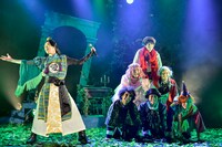 「おとぎ裁判～第2審～ 戦慄の誘拐パレード ビッグマウスにご用心♪」より。（撮影：鏡田伸幸）