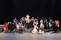 KAAT DANCE SERIES2019「NIPPON・CHA!CHA!CHA!」演劇版より。（撮影：宮川舞子）