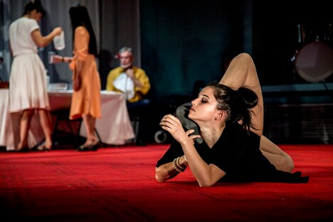 ピーピング・トム「ファーザー」より。(c)Oleg Degtiarov