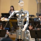 ヒューマンアンドロイド・オルタ3がオーケストラ指揮、2大学共同研究で