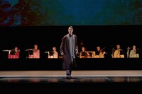 室内オペラ「サイレンス」より。(c)ROHM Theatre Kyoto / Yoshikazu Inoue