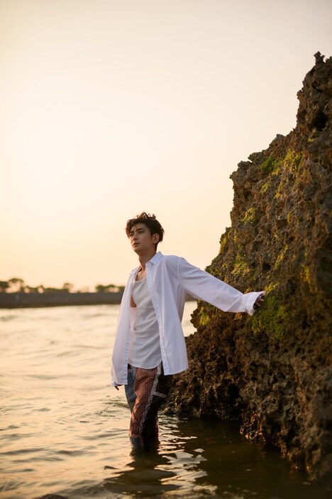 「古川雄大写真集（仮）」（シンコーミュージック・エンタテイメント）より。