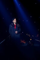 「CHESS THE MUSICAL」より、ラミン・カリムルー。（撮影：岸隆子（Studio Elenish））