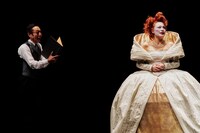 「メアリ・スチュアート」より。（撮影：細野晋司）