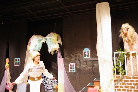 劇団やりたかった企画公演 第3弾「お子さんといっしょに見るお芝居」より。